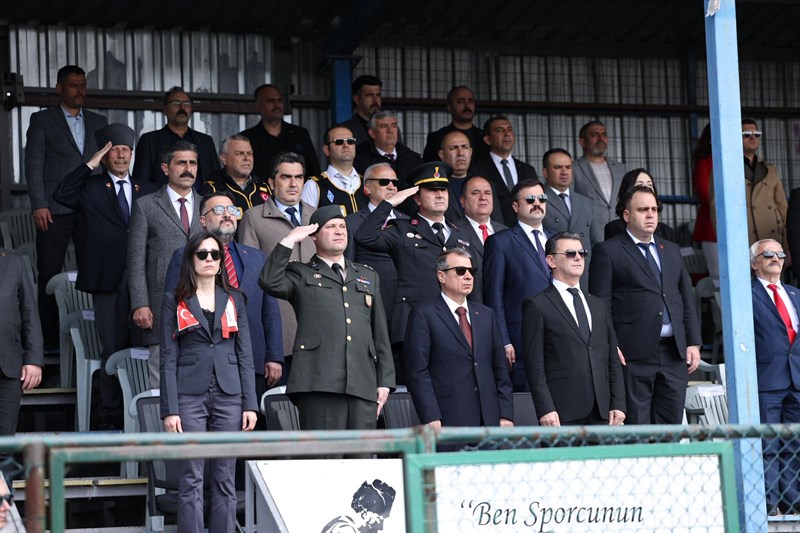 4 23 NİSAN ULUSAL EGEMENLİK VE ÇOCUK BAYRAMININ 106. YILDÖNÜMÜ İLÇEMİZDE KUTLANDI
