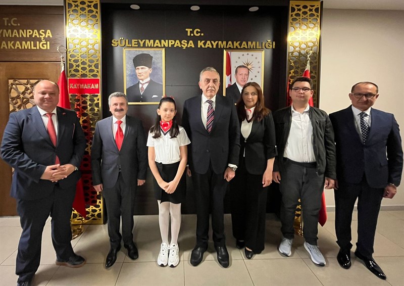 MAKAM6 23 Nisan Ulusal Egemenlik ve Çocuk Bayramı’nda Defne ENGİN Temsili Kaymakam Oldu