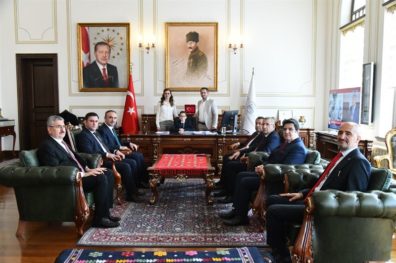 WhatsApp-Image-2026_04_23-at-104948 23 Nisan Ulusal Egemenlik ve Çocuk Bayramı’nda Deniz Koşar Temsili Vali Oldu