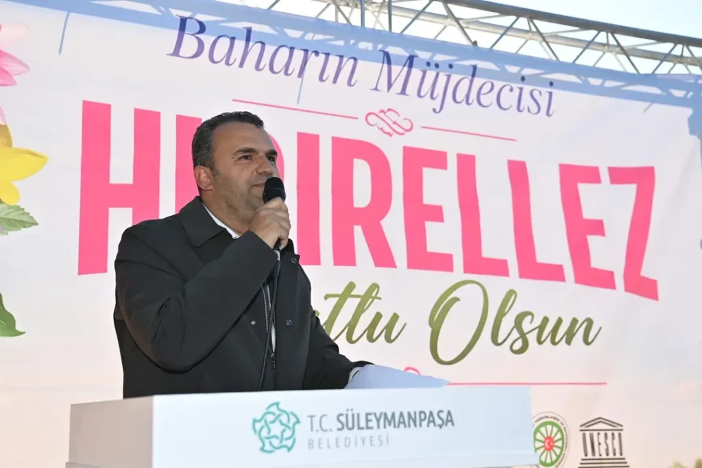 3.-Uluslararasi-Kakava-Senligimiz-kapsaminda-organize-edilen-kahvalti-programina-vatandaslarimi-1-1024x683 Süleymanpaşa Belediyesi 3. Uluslararası Kakava Şenliği kapsamında kahvaltı verdi.