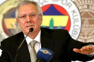 aziz-yildirim-cildirdi-iki-yildiz-golcu-birden_d11284c771_amp