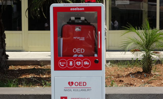 ani-kalp-durmalarina-karsi-ure-20058012-5006_1_m Mersin'de Hayat Kurtaracak Teknoloji Dönemi: ASELSAN Üretimi Kalp Şok Cihazları Meydanlara Yerleştirildi