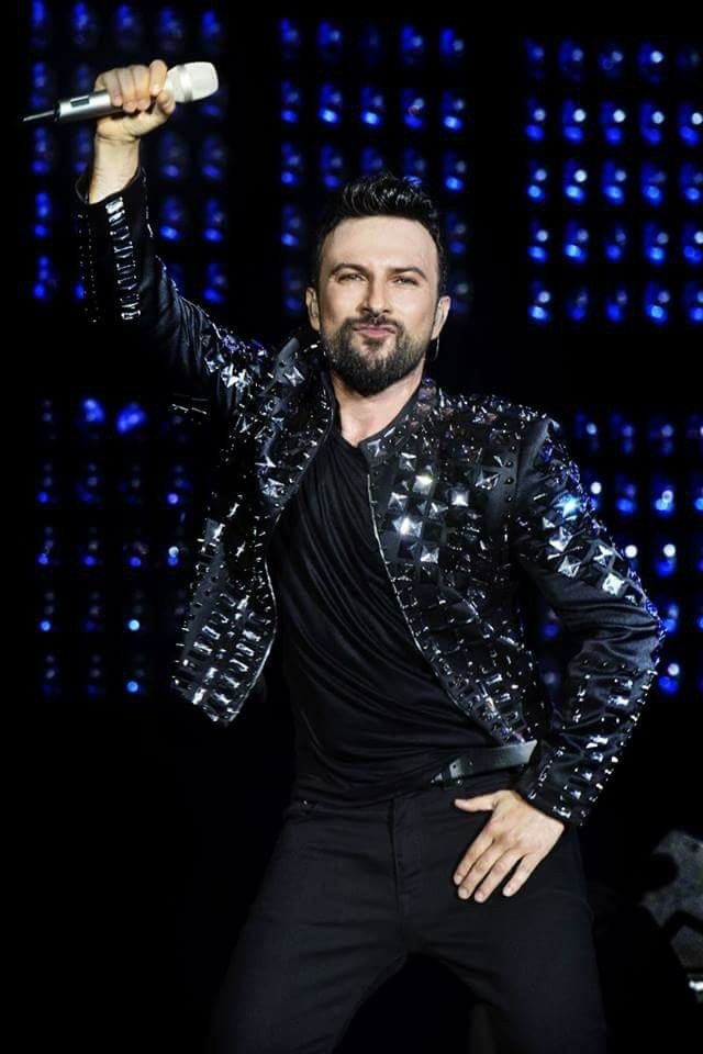 20260824_43df858c1a7744ffb7e8979cfabcd480 Topçu Olacaktı Popçu Oldu! Murat Boz'un Hayatını Annesi Değiştirmiş