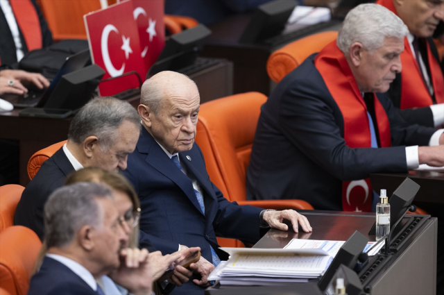 terorsuz-turkiye-yasasi-genel-20131913-6673_1_m Terörsüz Türkiye Yasası Genel Kurul'da! Tarihi Oturum Başladı