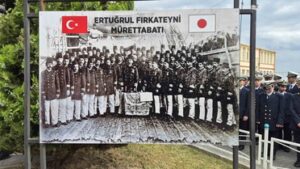 turk-japon-dostlugunun-temeli-olan-ertugrul-20243319_amp (1)